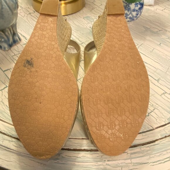 Lilly Pulitzer Kristin Sling Back Wedge Size 6 - Picture 5 of 6